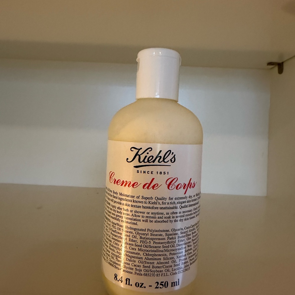 Creme de Corps Body Moisturize
